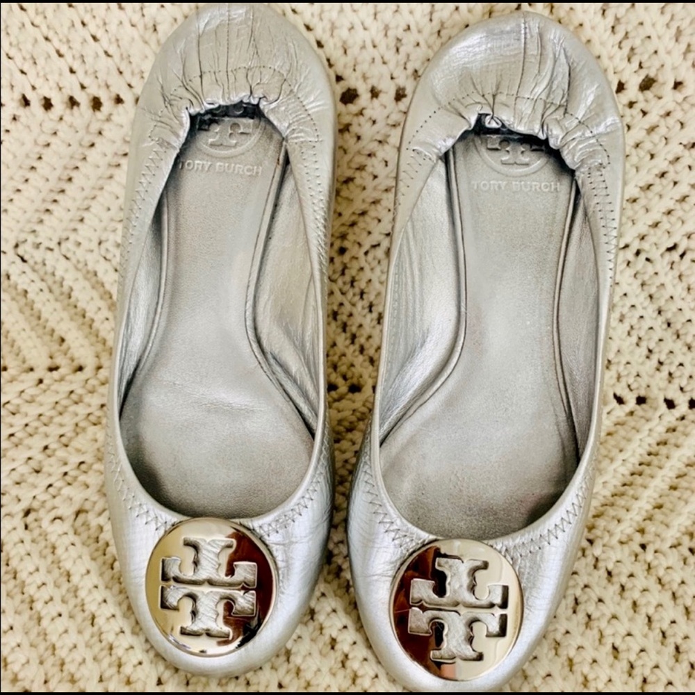 Tory Burch Silver Reva Ballet Flats Size 8M